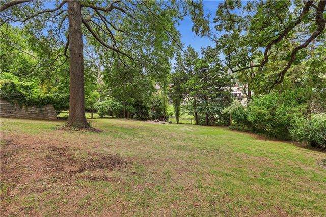 7209 W 54th Street, Overland Park, KS 66202