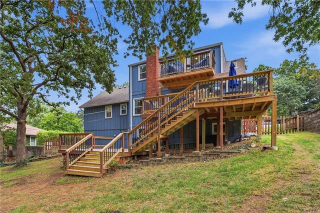 7209 W 54th Street, Overland Park, KS 66202