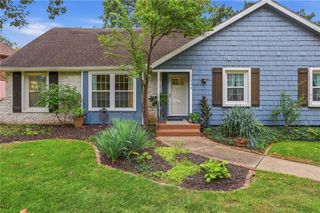 7209 W 54th Street, Overland Park, KS 66202