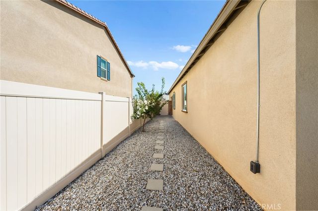 26545 Dash Drive, Menifee, CA 92585