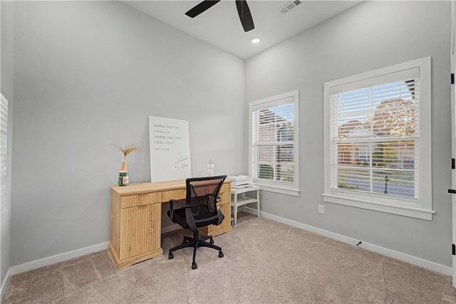 1650 N Quincy Avenue, Fayetteville, AR 72704