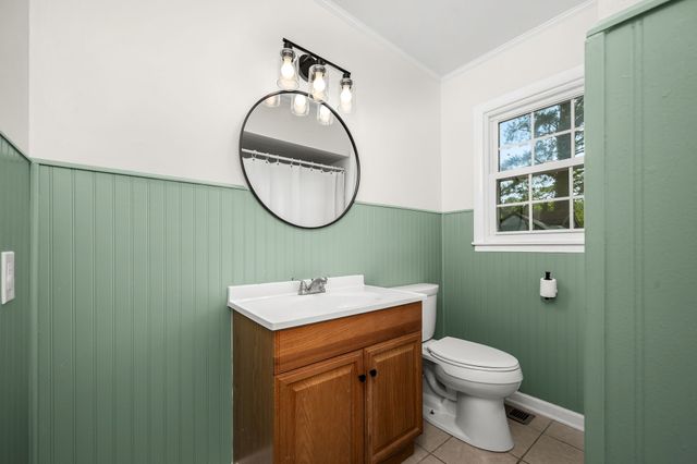 223 Skyview Ln, Tullahoma, TN 37388