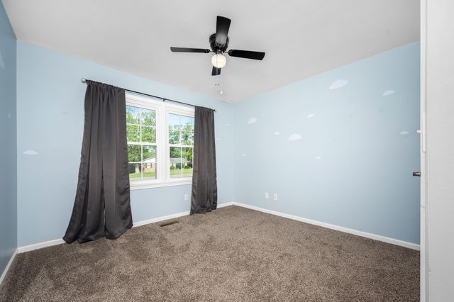 223 Skyview Ln, Tullahoma, TN 37388