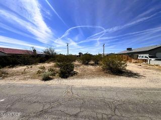 10184 Rea Avenue, California City, CA 93505