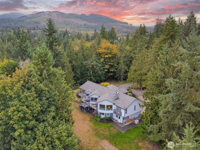 16 Owl Lane, Port Angeles, WA 98362