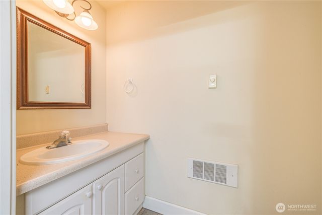 16 Owl Lane, Port Angeles, WA 98362