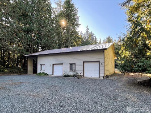 16 Owl Lane, Port Angeles, WA 98362