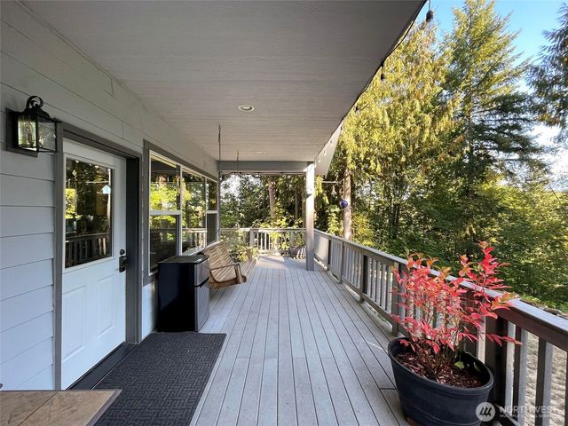 16 Owl Lane, Port Angeles, WA 98362