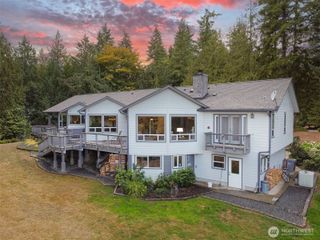 16 Owl Lane, Port Angeles, WA 98362