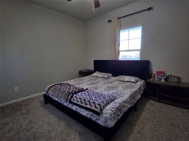 300 Windy Reed RD, Hutto, TX 78634