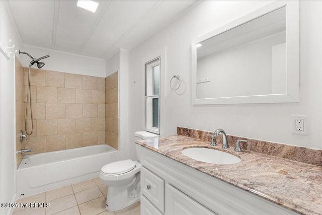 72 Deer Way, Englishtown, NJ 07726