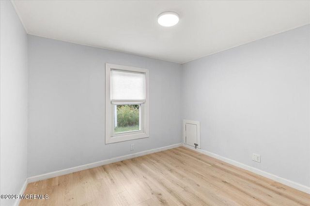 72 Deer Way, Englishtown, NJ 07726