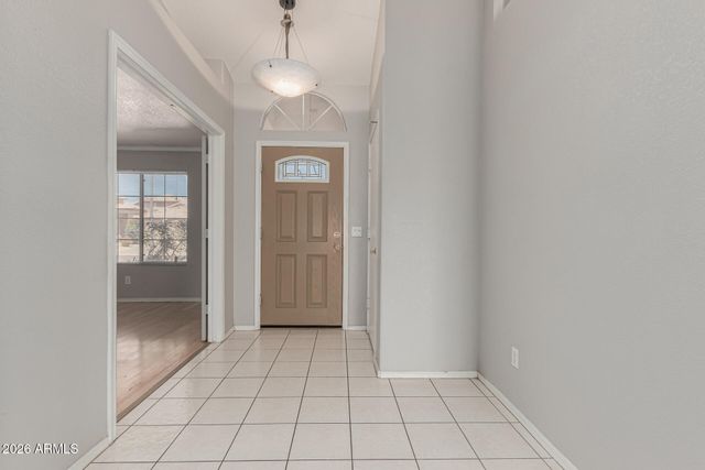 2243 E EDNA Avenue, Phoenix, AZ 85022