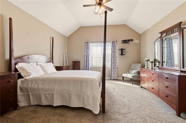 1804 NE Griffin Drive, Lee's Summit, MO 64086