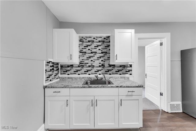 3122 W 30th Street, Cleveland, OH 44109