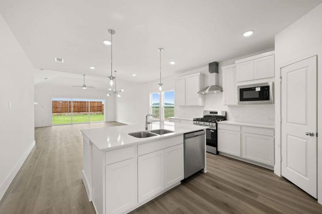 412 Sequoia Lane, Denton, TX 76210
