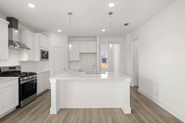 412 Sequoia Lane, Denton, TX 76210