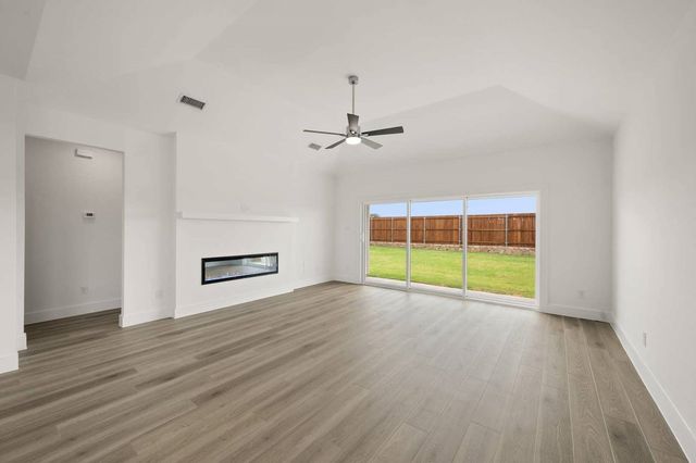 412 Sequoia Lane, Denton, TX 76210