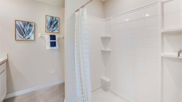 10718 HIDDEN BANKS GLEN, Parrish, FL 34219