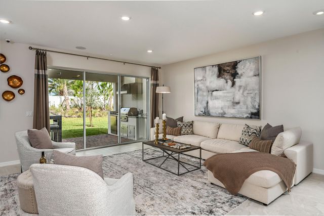 597 SE Ranch Oak Circle, Port St. Lucie, Port St Lucie, FL 34984