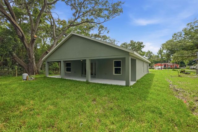 352 GARFIELD, Masaryktown, FL 34604