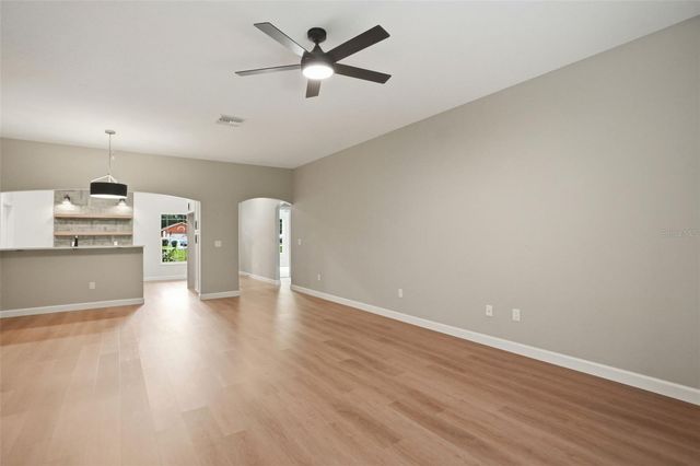 352 GARFIELD, Masaryktown, FL 34604