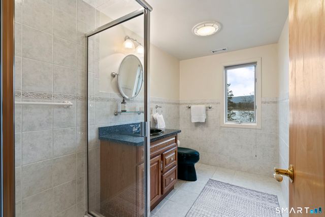 99 Washinee Heights Road, Salisbury, CT 06068