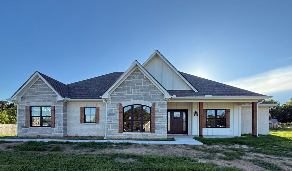 202 RS COUNTY ROAD 1189, Emory, TX 75440