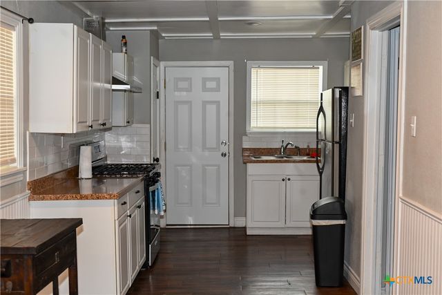 118 N 26th Street, Gatesville, TX 76528