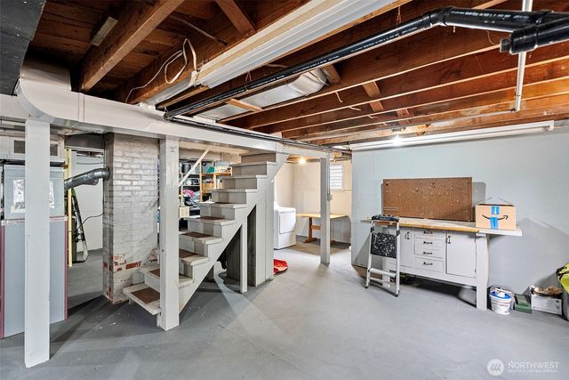 224 Bremerton Boulevard W, Bremerton, WA 98312