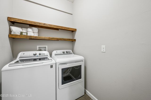 1061 Peta Way, Melbourne, FL 32940
