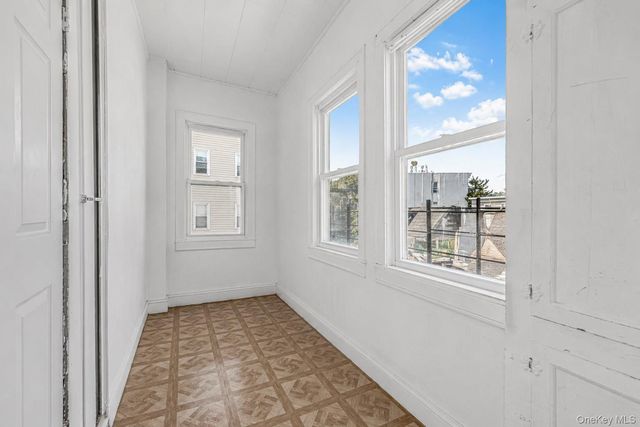 123 Oliver Avenue, Yonkers, NY 10701