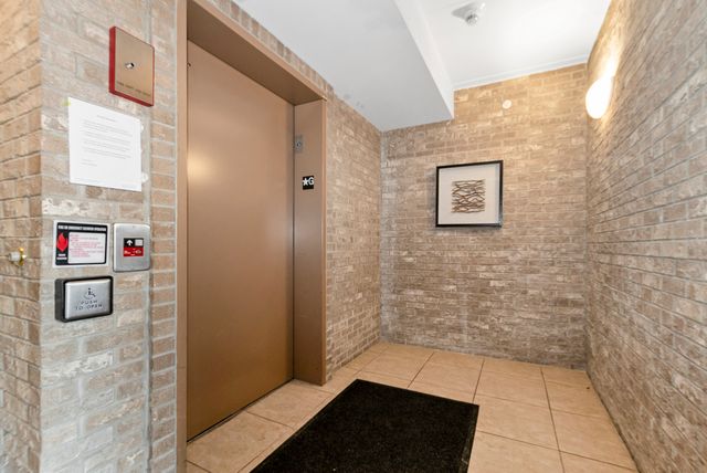 14130 Sheffield Drive 202, Homer Glen, IL 60491