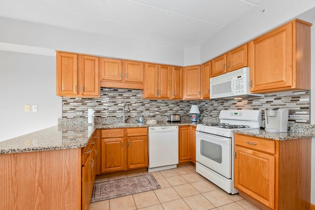 14130 Sheffield Drive 202, Homer Glen, IL 60491