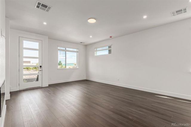 8 Ascent Trail, Englewood, CO 80112