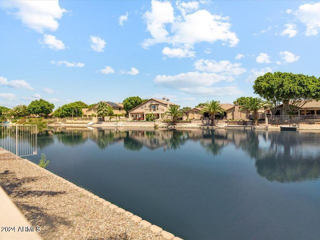 6980 W ROSE GARDEN Lane, Glendale, AZ 85308