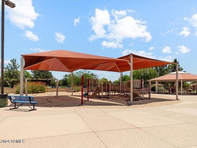 6980 W ROSE GARDEN Lane, Glendale, AZ 85308