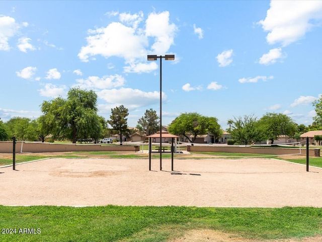 6980 W ROSE GARDEN Lane, Glendale, AZ 85308