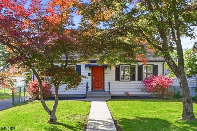 1611 Slavin St, Plainfield City, NJ 07063