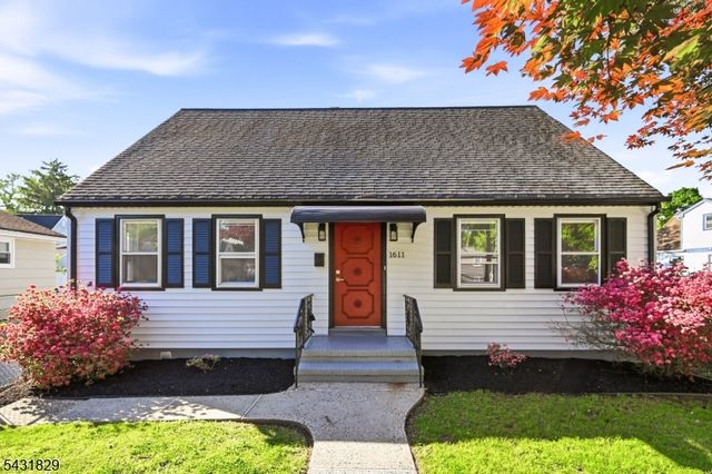 1611 Slavin St, Plainfield City, NJ 07063