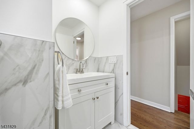 1611 Slavin St, Plainfield City, NJ 07063