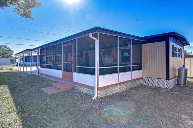 39107 HILLCREST DRIVE, Zephyrhills, FL 33542