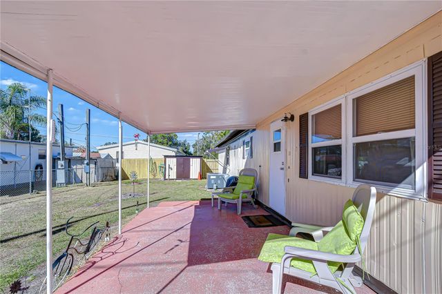 39107 HILLCREST DRIVE, Zephyrhills, FL 33542