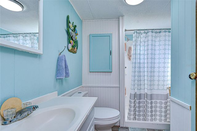 39107 HILLCREST DRIVE, Zephyrhills, FL 33542