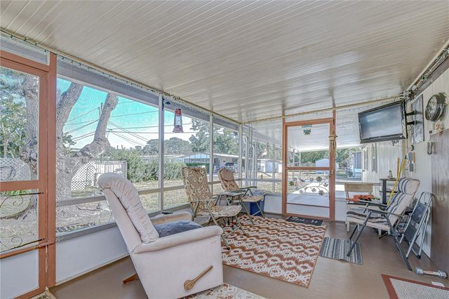 39107 HILLCREST DRIVE, Zephyrhills, FL 33542