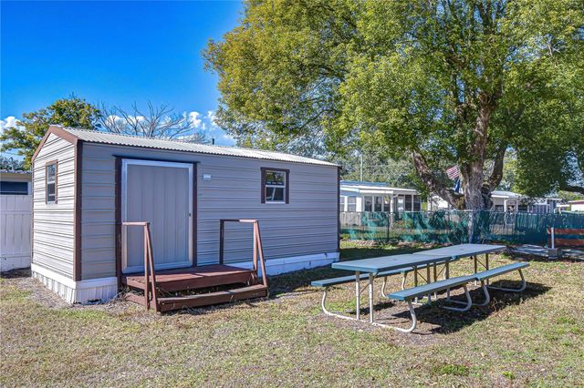 39107 HILLCREST DRIVE, Zephyrhills, FL 33542