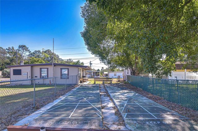 39107 HILLCREST DRIVE, Zephyrhills, FL 33542