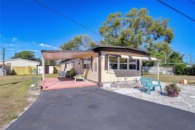 39107 HILLCREST DRIVE, Zephyrhills, FL 33542