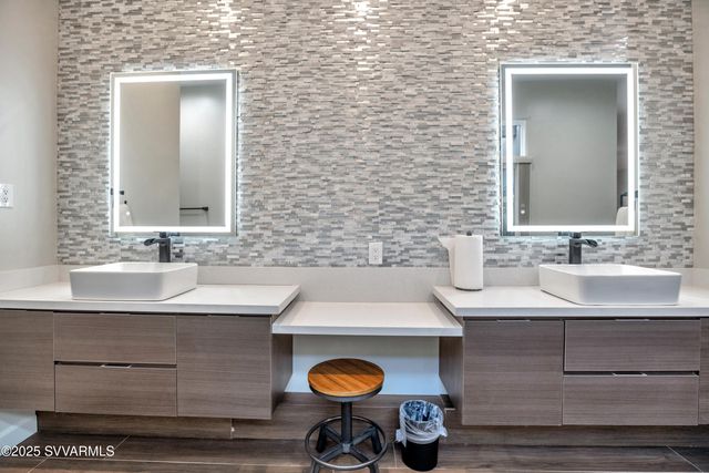 920 W PARK RIDGE Drive, Sedona, AZ 86336