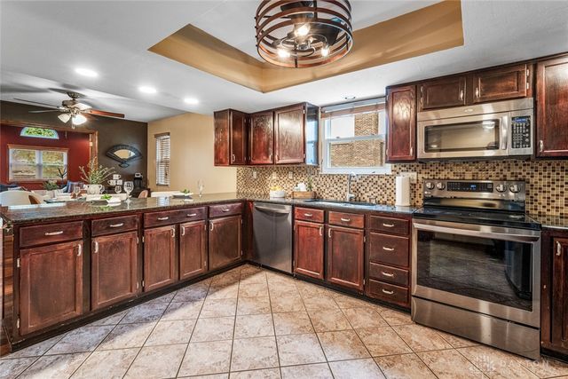 2551 Woodbluff Lane, Washington Twp, OH 45458